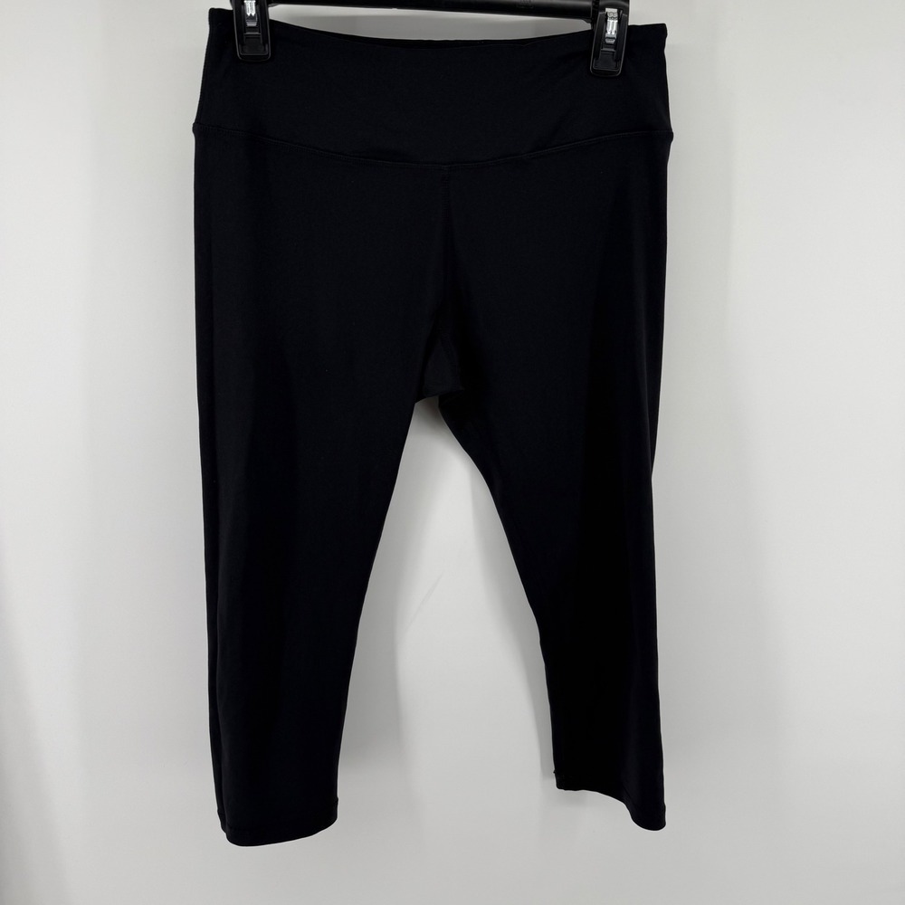 Lululemon Wunder Under Crop High Rise Black Leggings Size 8 Yoga Workout